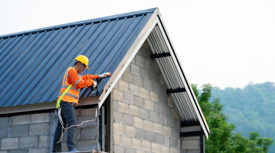 Professional residential roofers in Littleton, NC
